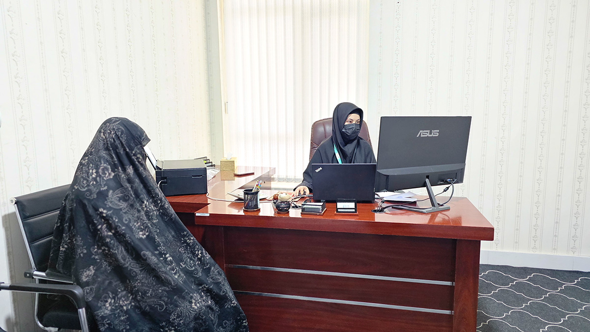 عزیزه رحیمی program at Raha Foundation