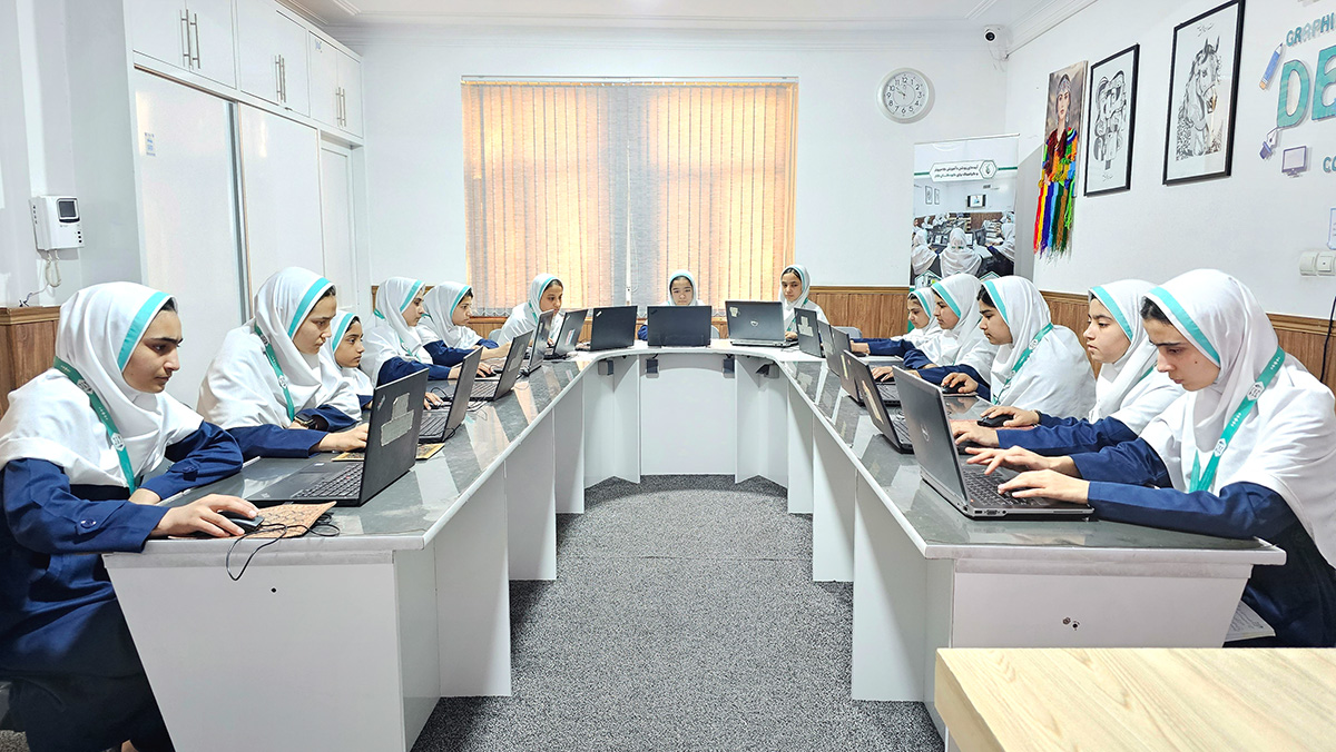 د کمپیوټر او ګرافیک مهارتونه program at Raha Foundation